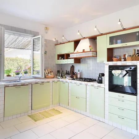 Lovely In Sv, With Kitchen Holiday home