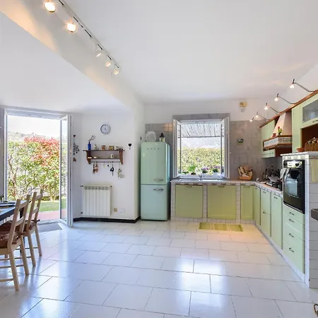 Holiday home Lovely In Sv, With Kitchen *