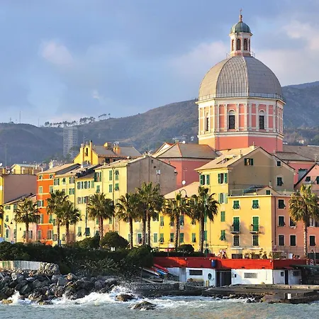 Stunning In Sv Tatil Evi Celle Ligure